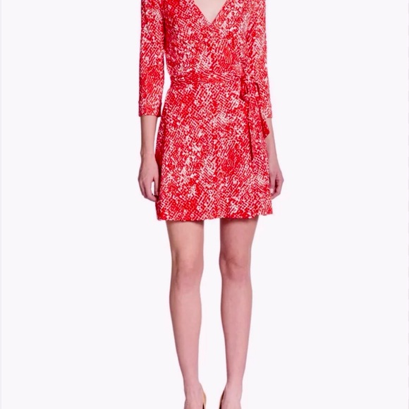 Diane von Furstenberg DVF Julian Two Wrap Mini Dress Size 10 Red Serpent Tango - Picture 1 of 15